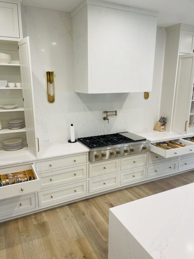 Move-in to an organized kitchen @eightdayshomeorganization