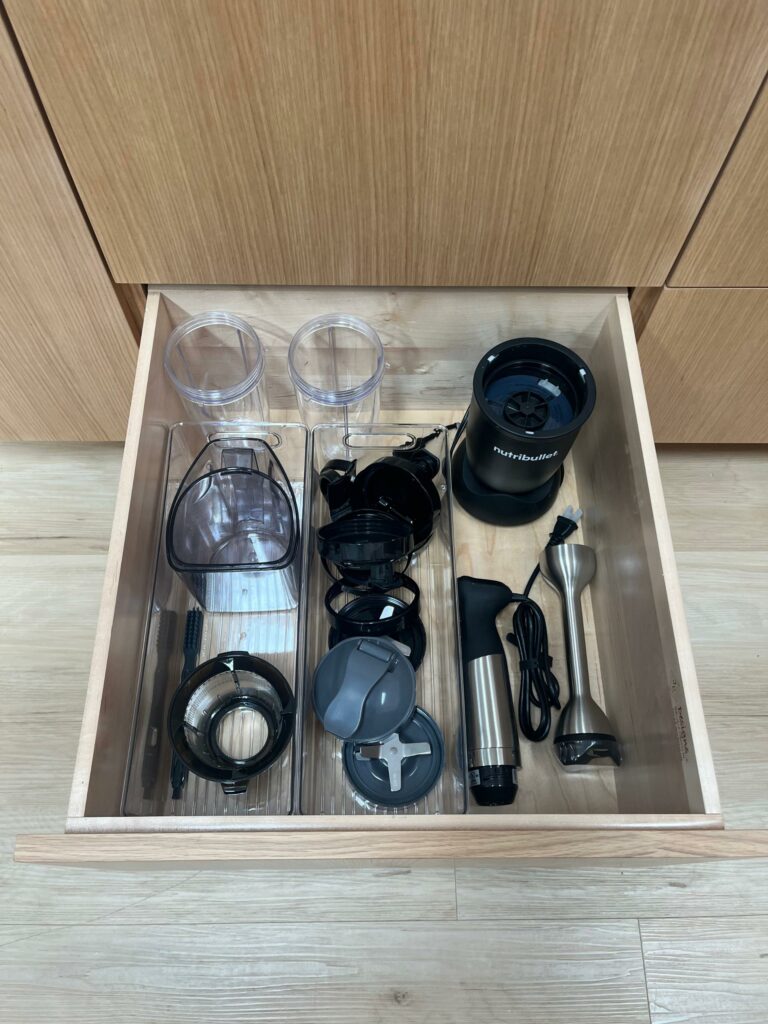 For smoothie and juicer mornings @eightdayshomeorganization