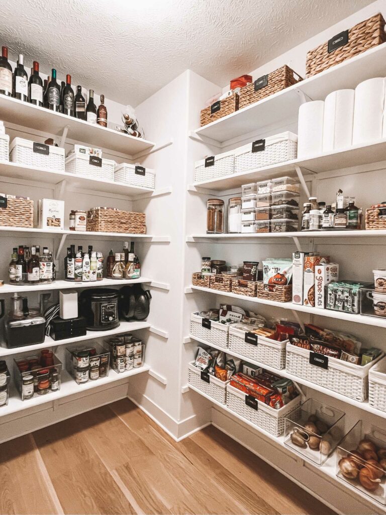 Organization solutions for potatoes and onions @eightdayshomeorganization